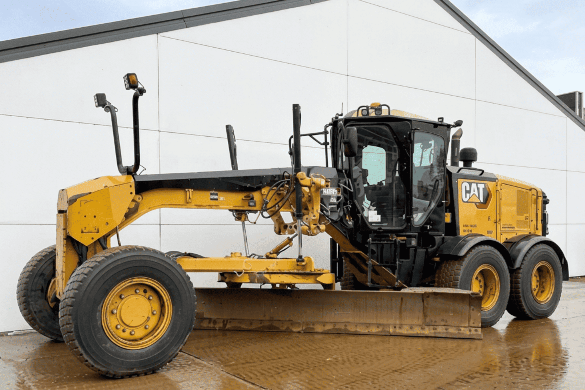 CAT yedek parça, CAT greyder yedek parça, iş makinesi yedek parça, greyder yedek parça, Caterpillar yedek parça, Ankara iş makinesi yedek parça, CAT parça tedarik, ağır iş makinesi parçaları, OEM yedek parça, aftermarket yedek parça, iş makinesi ekipmanları, GSP Makina, CAT makina parçaları, hızlı yedek parça teslimatı, teknik yedek parça danışmanlığı